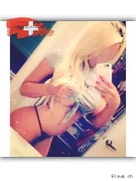 Leck mich bitte🤪 ich will geil und nass werden