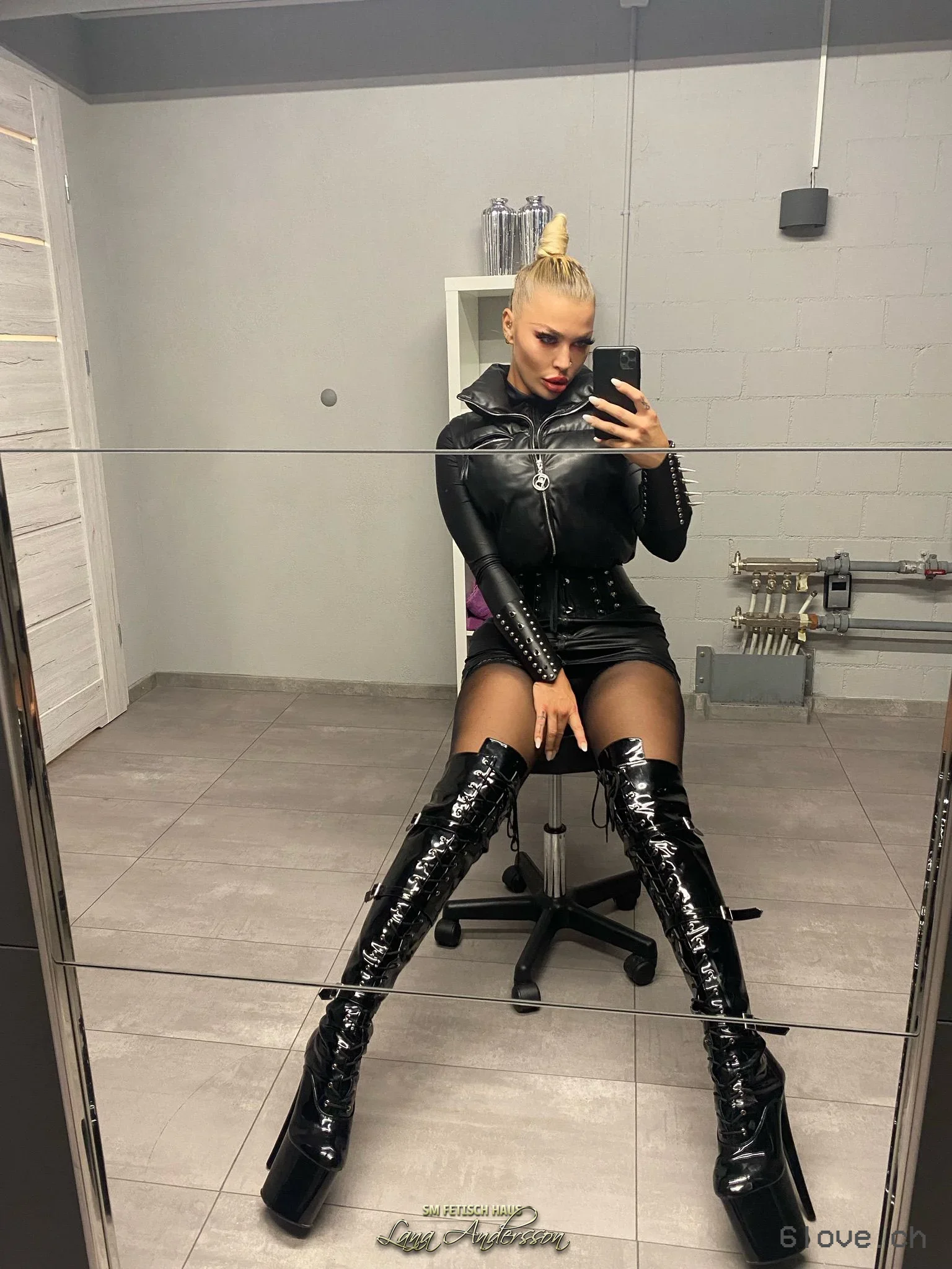 Elite Mistress Domina Scorpia