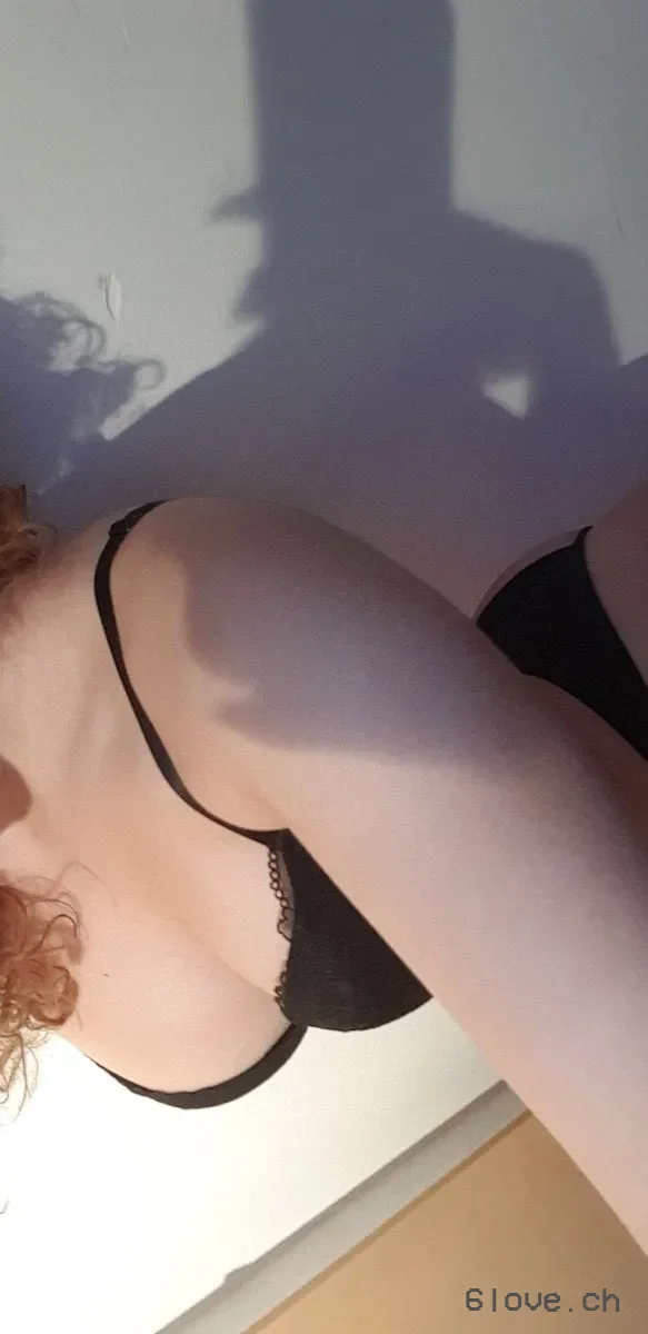Wo sind meine Zahlsklaven? Selina ist im melk-mode!